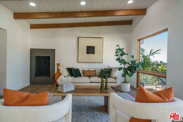 6374 Macal Place, Los Angeles, CA 90068