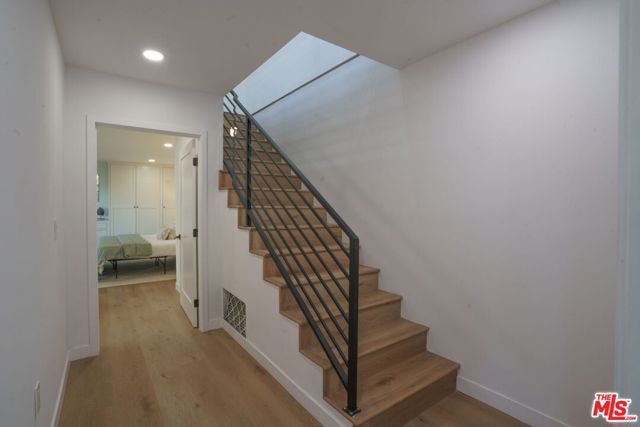 6374 Macal Place, Los Angeles, CA 90068