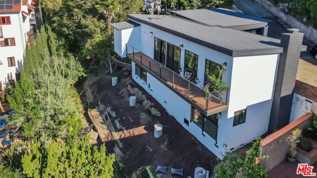 6374 Macal Place, Los Angeles, CA 90068