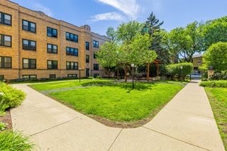 4035 N Mozart Street 2, Chicago, IL 60618