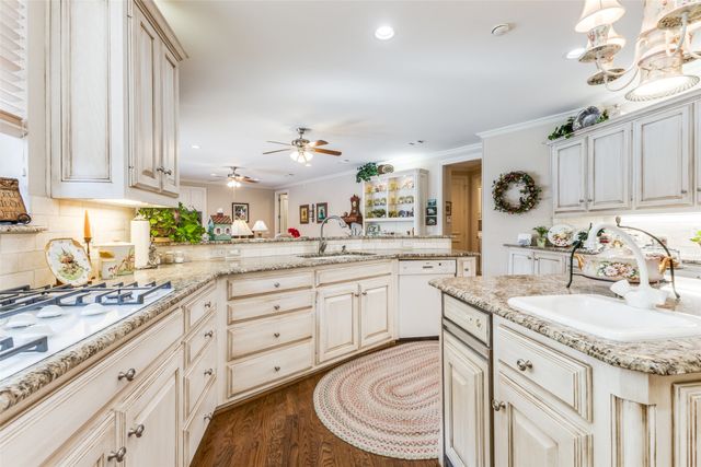 12407 Degas Lane, Dallas, TX 75230