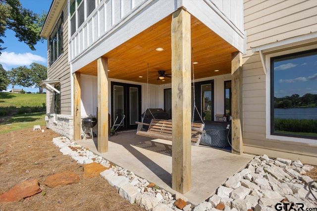 24016 Wildflower Circle, Lindale, TX 75771