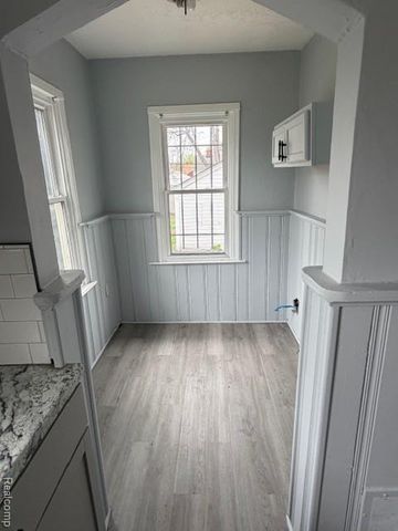 19995 Goddard Street, Detroit, MI 48234