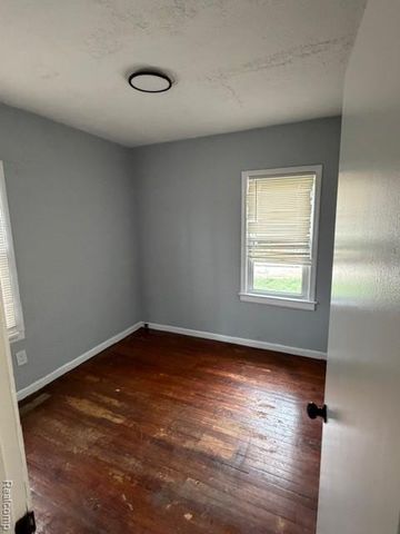 19995 Goddard Street, Detroit, MI 48234