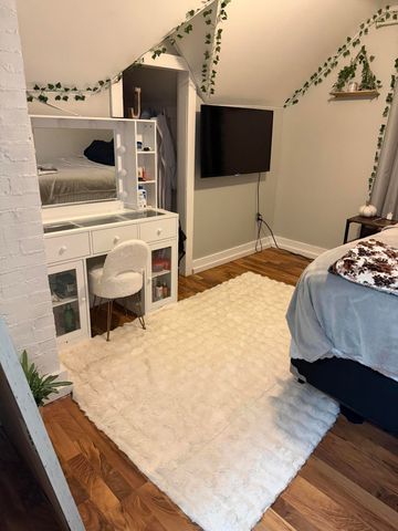 4673 Henry Street, Norton Shores City, MI 49441