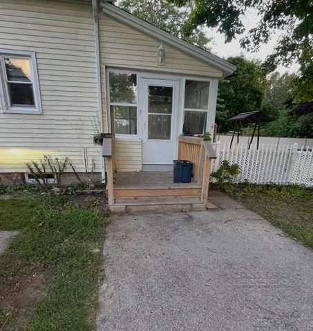 4673 Henry Street, Norton Shores City, MI 49441