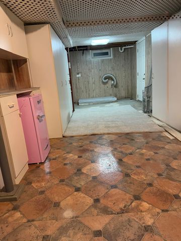 4673 Henry Street, Norton Shores City, MI 49441