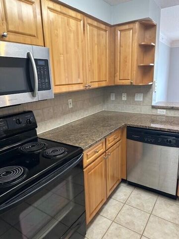 2036 Alta Meadows Lane 1403, Delray Beach, FL 33444