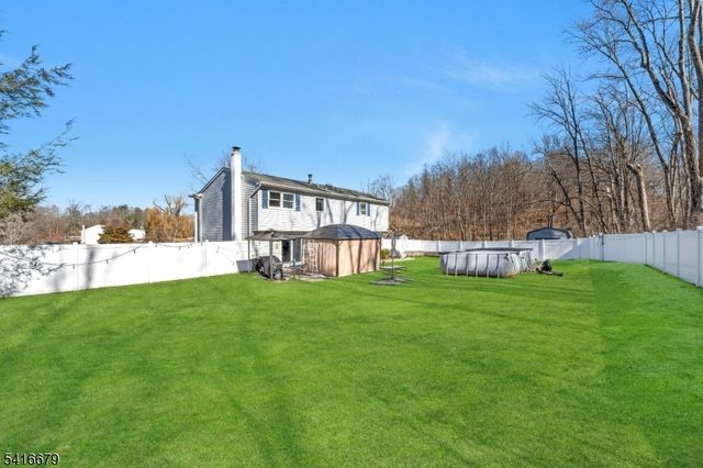 12 August Ln, Wantage Twp., NJ 07461