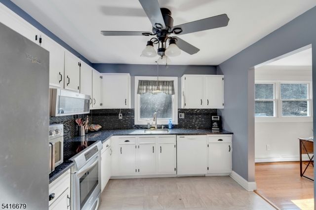 12 August Ln, Wantage Twp., NJ 07461