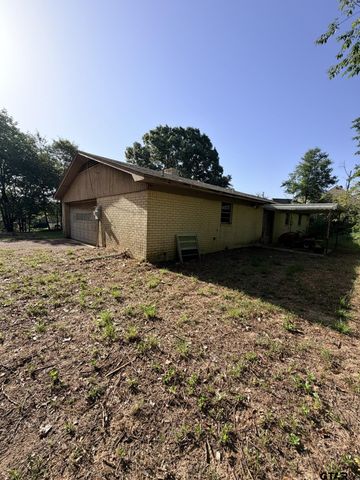 1520 Skidmore Ln., Tyler, TX 75703
