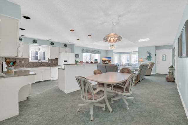 4612 Hedrick St., North Myrtle Beach, SC 29582