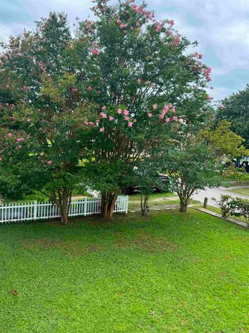 4612 Hedrick St., North Myrtle Beach, SC 29582