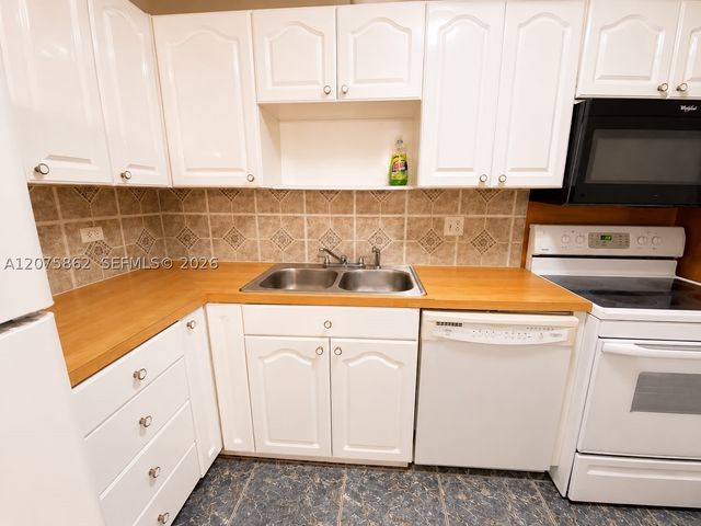 3730 Inverrary Dr 3B, Lauderhill, FL 33319