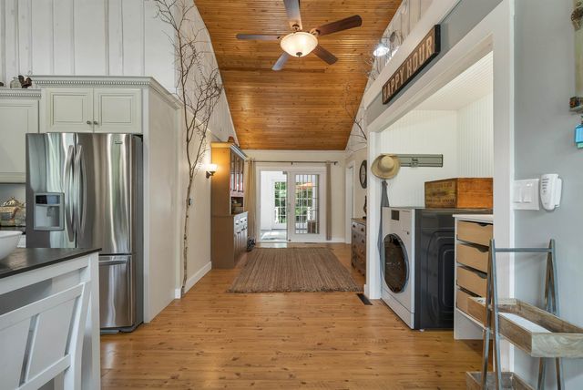 506 N Main Street, Wolfeboro, NH 03894