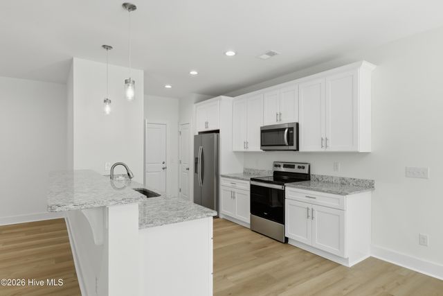 701 Boundary Loop Road NW, Calabash, NC 28467