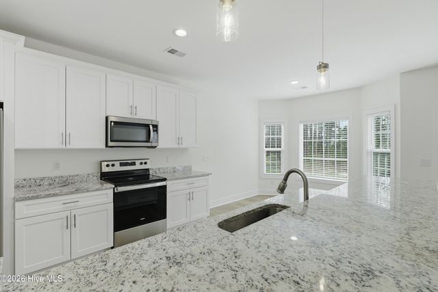 701 Boundary Loop Road NW, Calabash, NC 28467