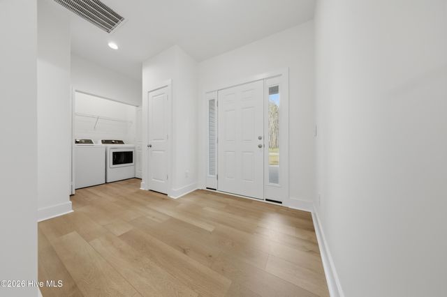 701 Boundary Loop Road NW, Calabash, NC 28467