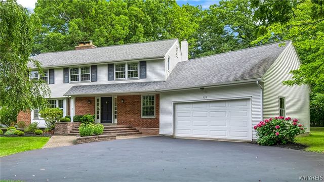 723 Mountain View Drive, Lewiston, NY 14092
