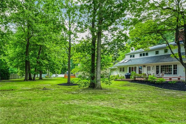 723 Mountain View Drive, Lewiston, NY 14092