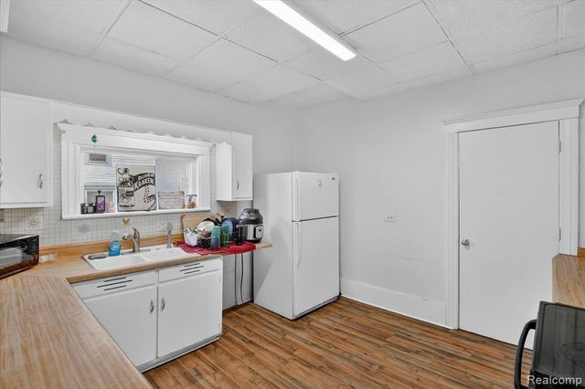 206 N Grinnell Street, Jackson, MI 49202