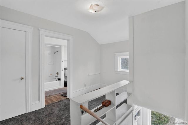 206 N Grinnell Street, Jackson, MI 49202