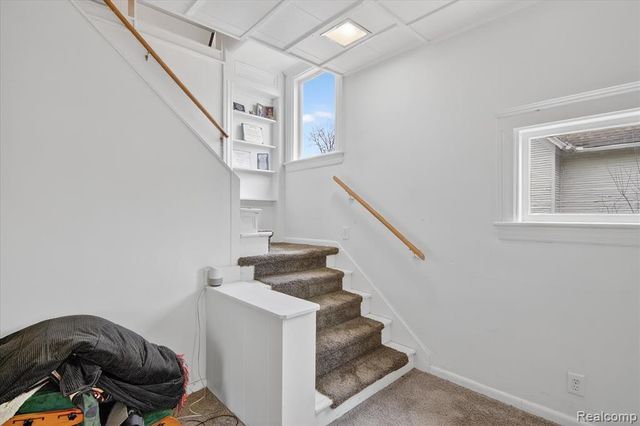 206 N Grinnell Street, Jackson, MI 49202