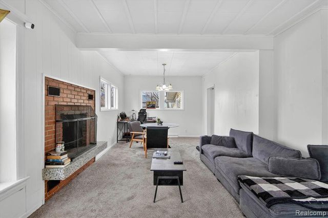 206 N Grinnell Street, Jackson, MI 49202