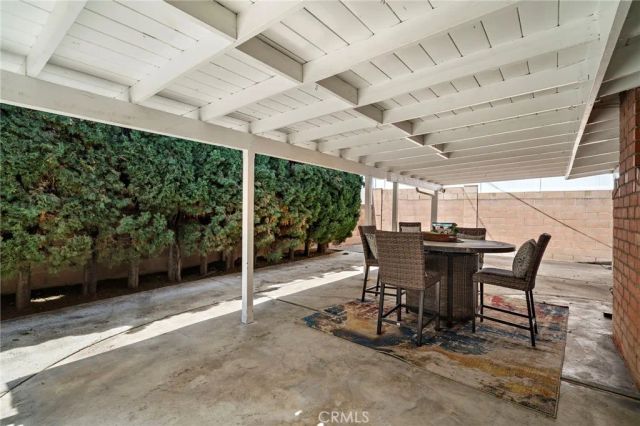 9206 La Colonia Avenue, Fountain Valley, CA 92708