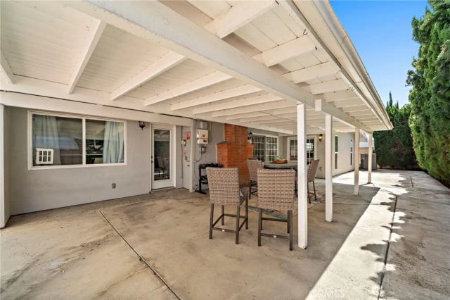 9206 La Colonia Avenue, Fountain Valley, CA 92708