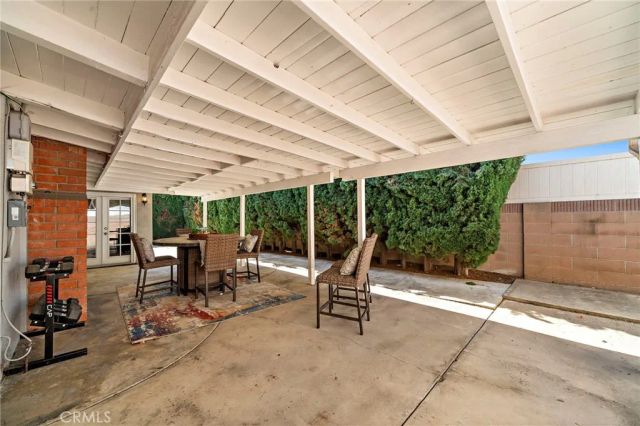 9206 La Colonia Avenue, Fountain Valley, CA 92708