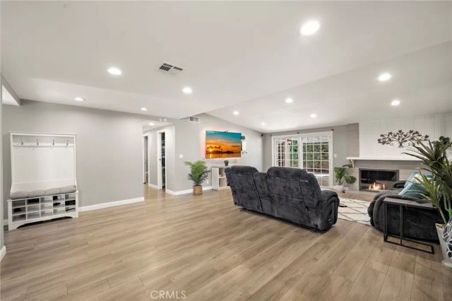 9206 La Colonia Avenue, Fountain Valley, CA 92708