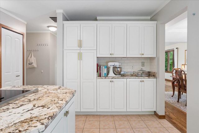 2920 N Harris Road, Ypsilanti, MI 48198