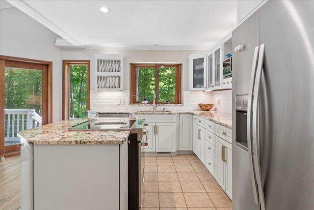 2920 N Harris Road, Ypsilanti, MI 48198