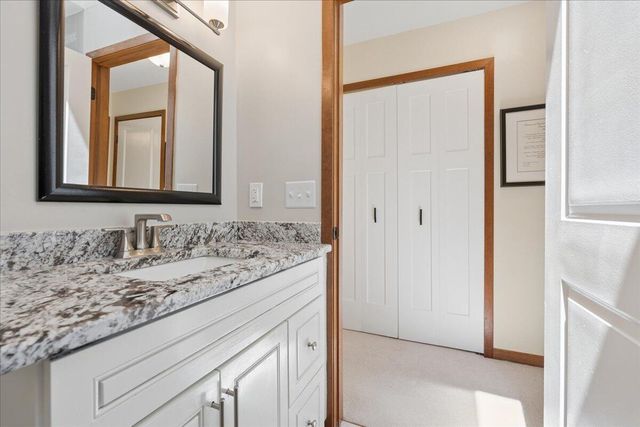 2920 N Harris Road, Ypsilanti, MI 48198