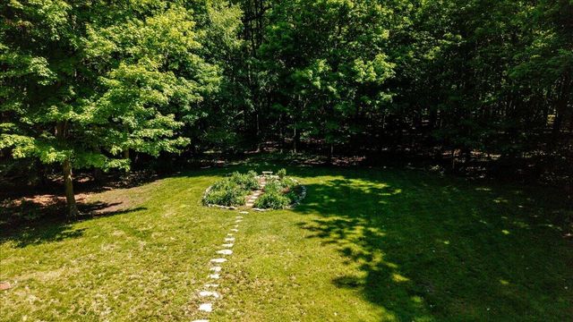 2920 N Harris Road, Ypsilanti, MI 48198