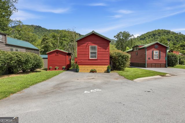 446 River Vista Drive, Dillard, GA 30537