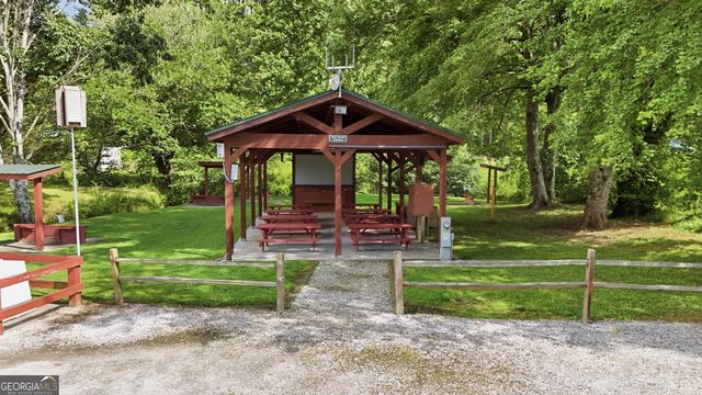 446 River Vista Drive, Dillard, GA 30537