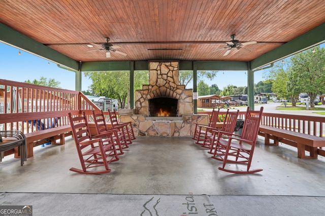 446 River Vista Drive, Dillard, GA 30537
