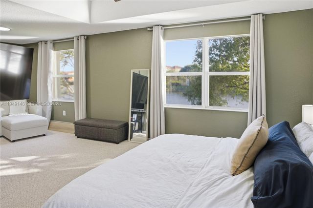 16290 SW 47th Mnr, Miramar, FL 33027