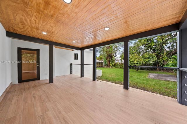 349 NE 117th St, Miami, FL 33161