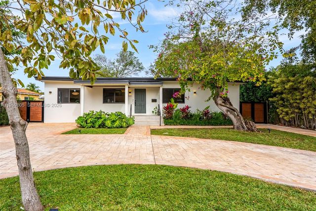 349 NE 117th St, Miami, FL 33161