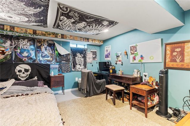 626 W Crescent Lane, Franklin, OH 45005