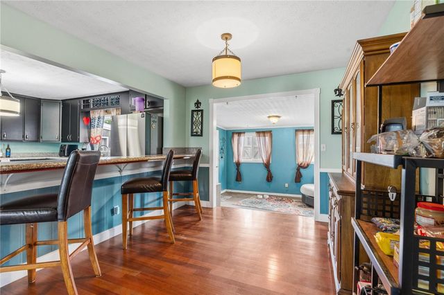 626 W Crescent Lane, Franklin, OH 45005