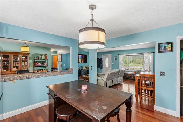 626 W Crescent Lane, Franklin, OH 45005