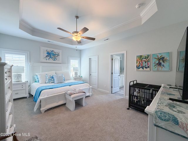 466 Pebble Shore Drive, Sneads Ferry, NC 28460