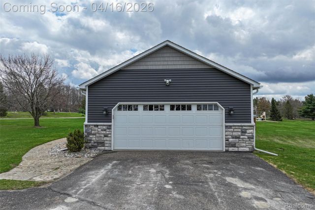 12420 Kipp Road, Atlas Township, MI 48438