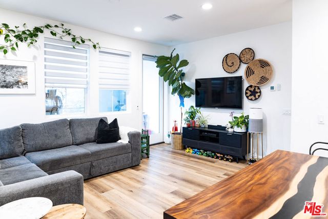 4820 Long Beach Boulevard, Long Beach, CA 90805