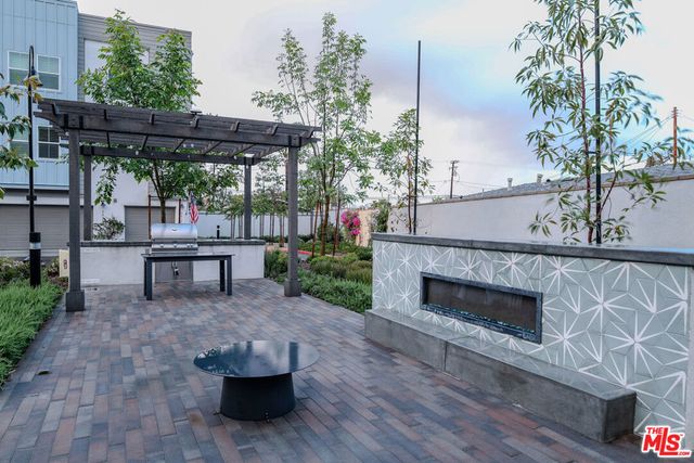 4820 Long Beach Boulevard, Long Beach, CA 90805