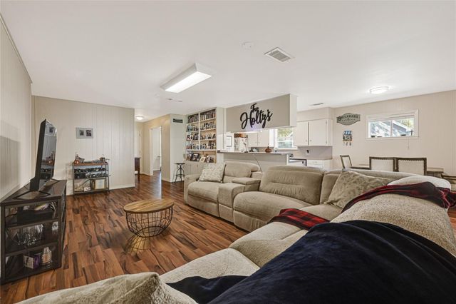 1109 Frances Drive, Rosenberg, TX 77471